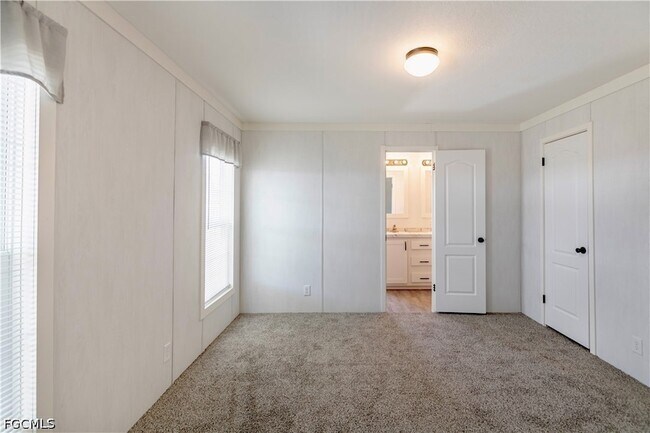 Building Photo - 4944 Porky Ln NW