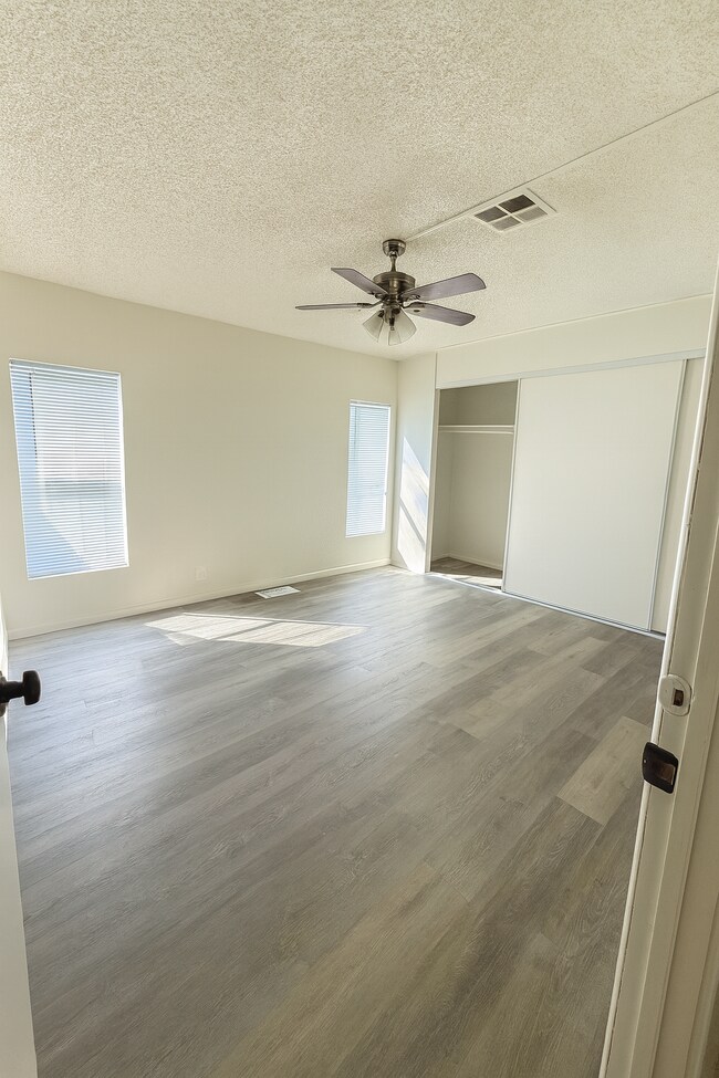 Building Photo - 24425 Woolsey Canyon Rd