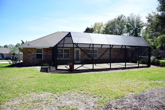 Building Photo - Updated Home in Bluewater Bay!