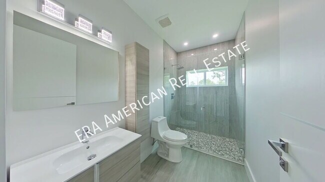 Building Photo - 5468 Cimmeron Ct