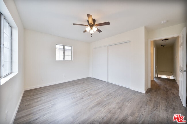 Building Photo - 7510 Avalon Blvd
