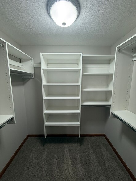 Building Photo - 2726 Bearberry Ct