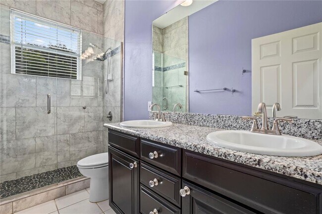 Building Photo - 1393 Stanfield Cove