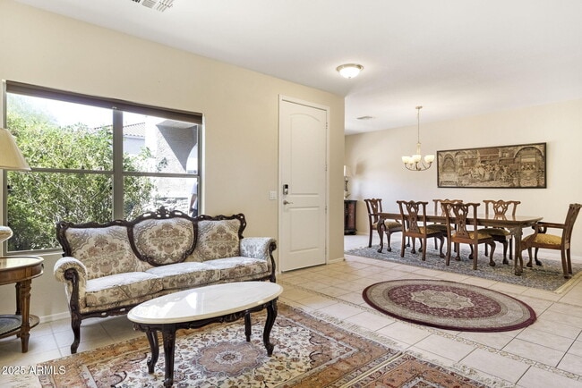 Building Photo - 9025 S 6th St