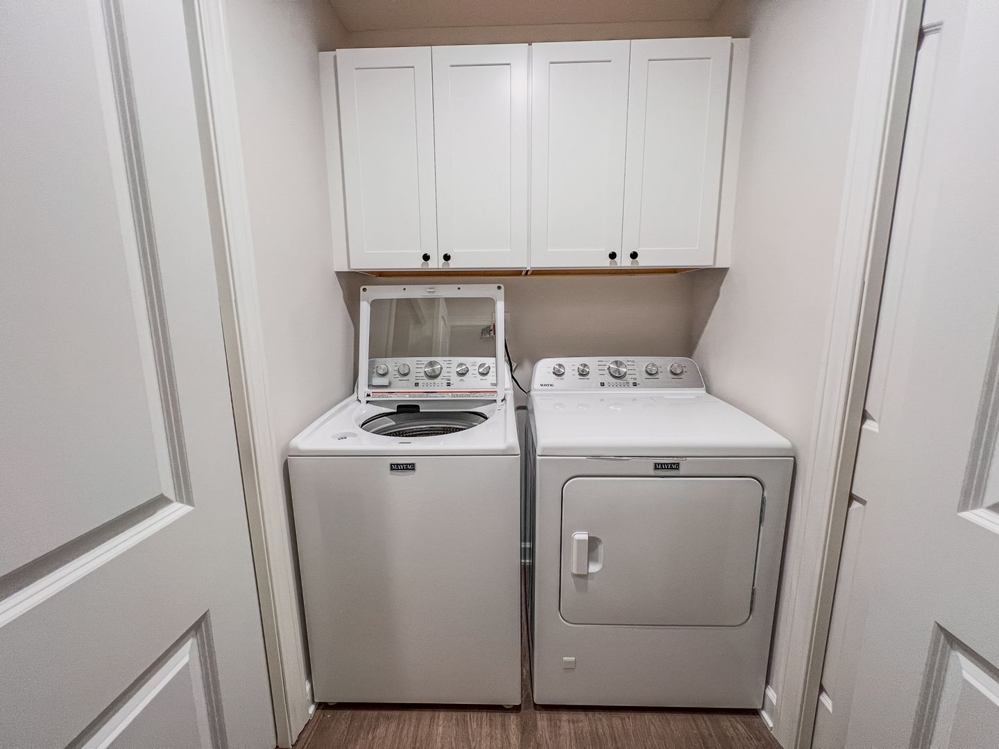 Building Photo - 607 S Division St