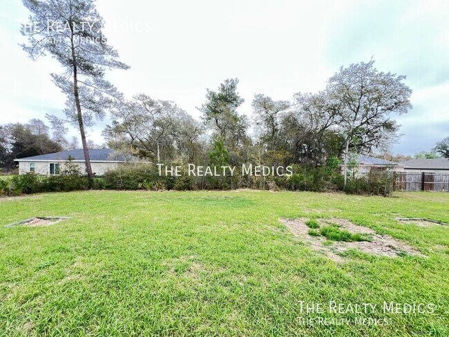 Building Photo - 485 Marion Oaks Ln