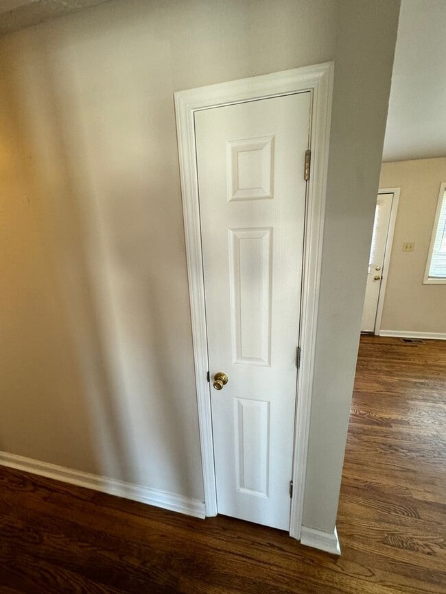 Building Photo - Single Family Home in the heart of Fern Creek