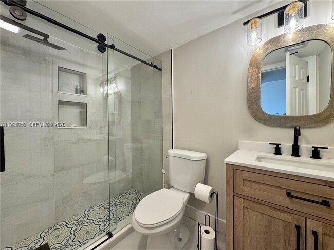 Building Photo - 1490 NW 113th Way