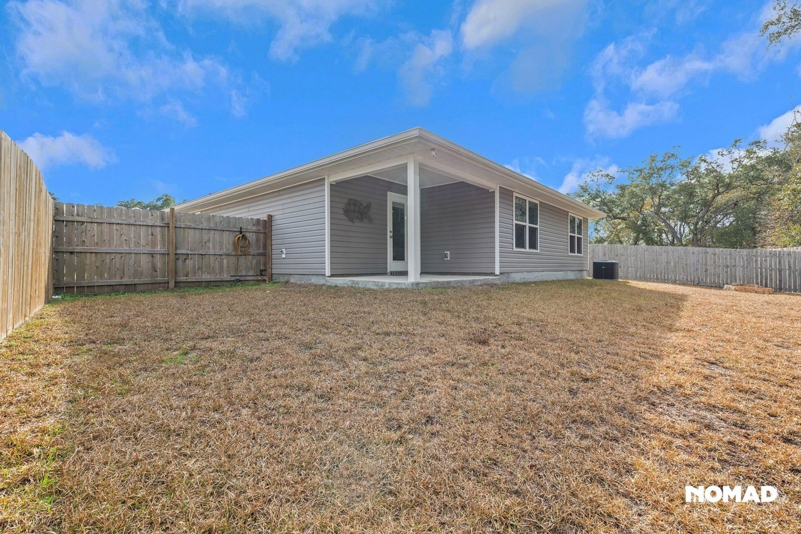 Building Photo - 10613 Queens Gate Cir