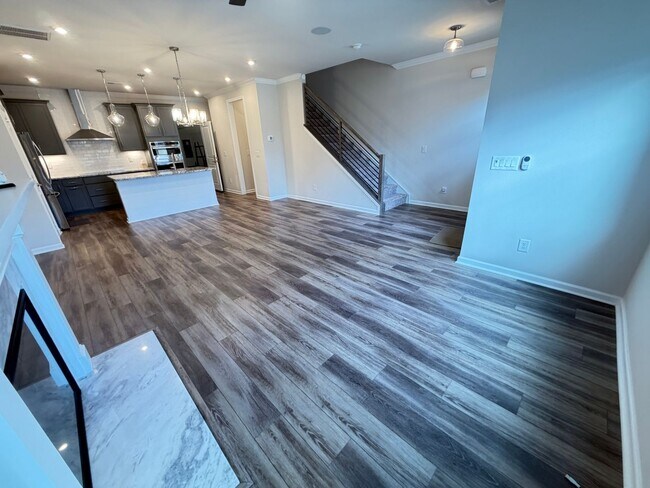 Building Photo - 1 Block from Downtown Kannapolis