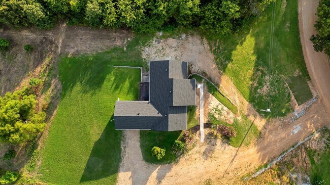 Building Photo - 90 Co Rd 378