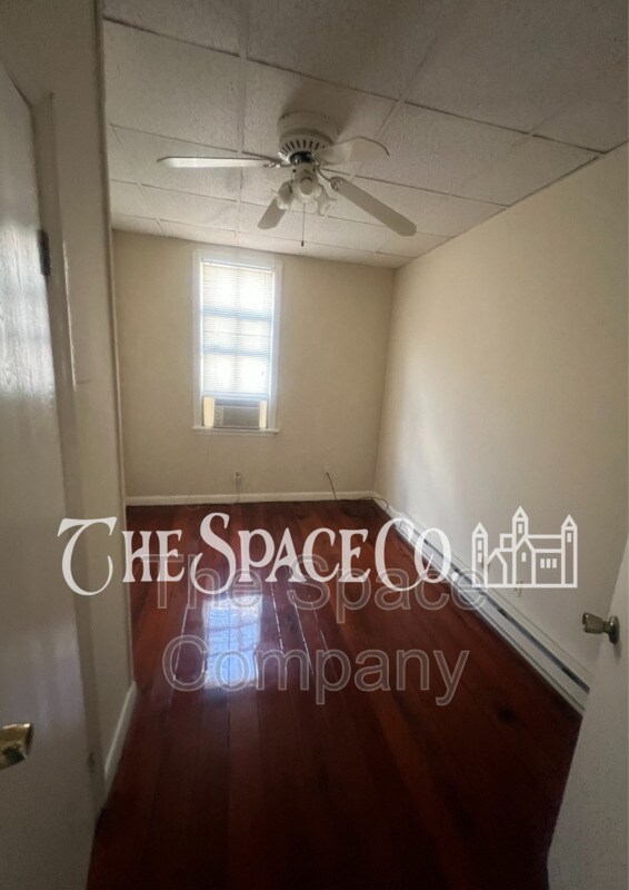 Building Photo - 49 Chapel St