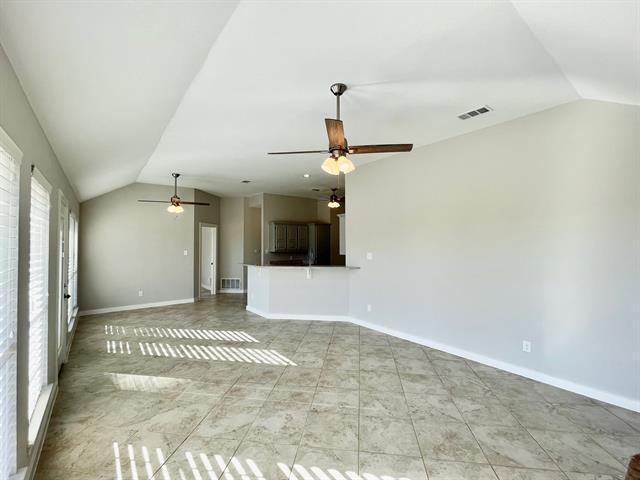 Building Photo - 44 Private Rd 5686