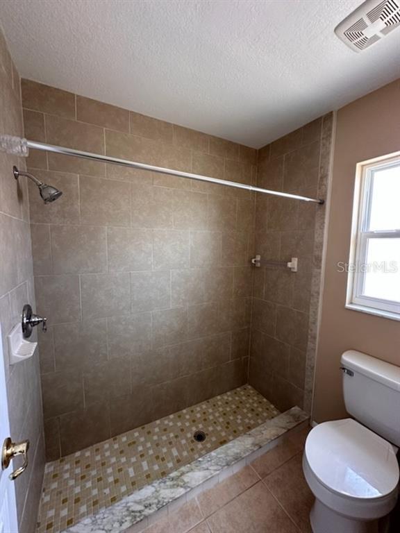 Building Photo - 350 Buttonwood Dr