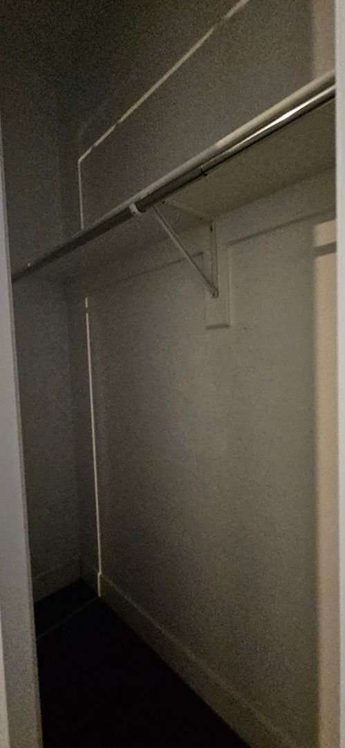 Building Photo - Congress Park High Rise Living! Huge Main Floor 2 Bed 2 Bath