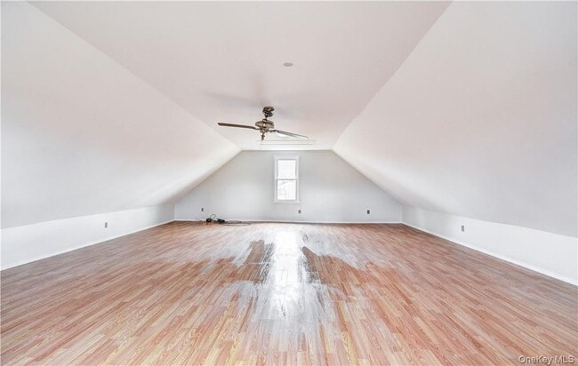 Building Photo - 202 Midland Lake Rd