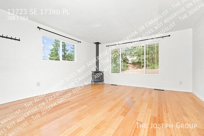 Building Photo - 13723 SE 173rd Pl