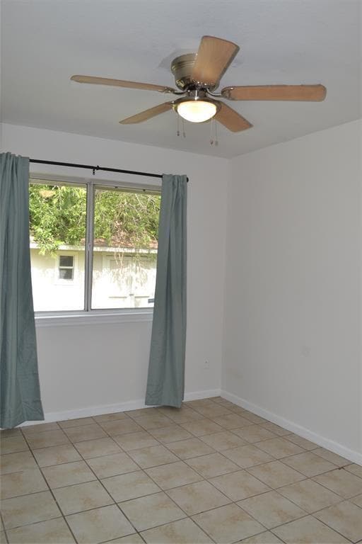 Building Photo - 2500 Cherrylawn Dr