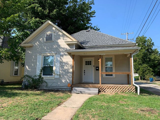 Primary Photo - Adorable 2 bedroom/ 1 bathroom house in Jo...