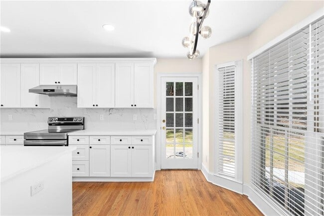 Building Photo - 5941 Wilbanks Dr