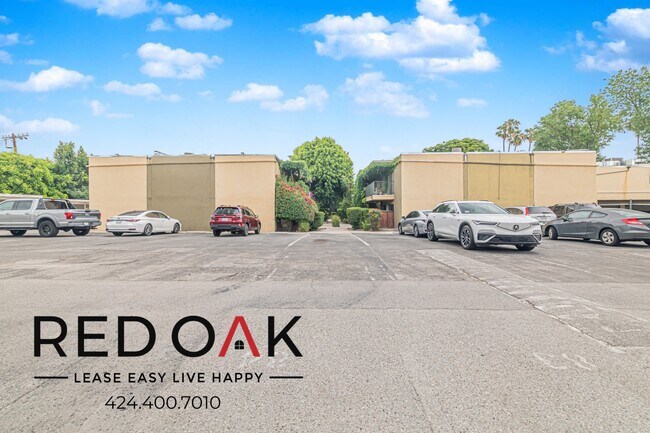 Building Photo - 15101 Magnolia Blvd