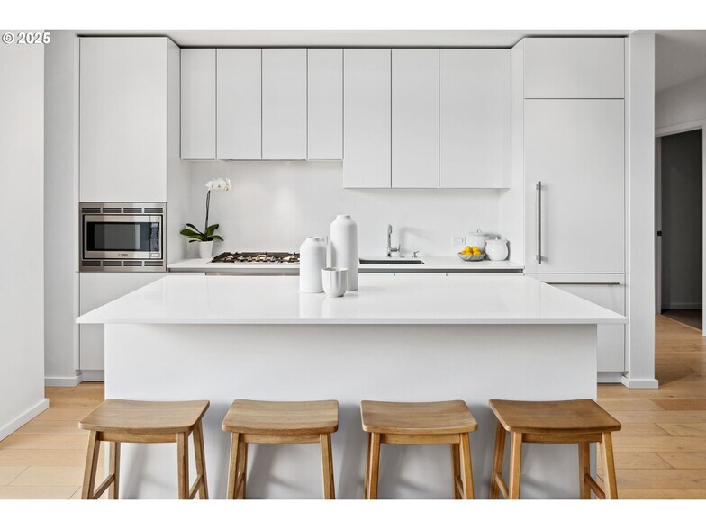 Kitchen - 1150 NW Quimby St
