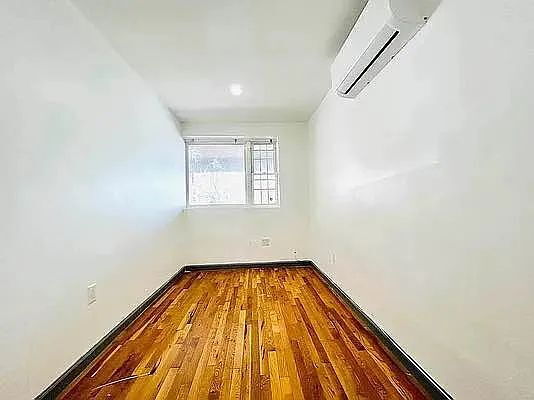 Building Photo - Spacious 2 Bedroom 2Bath