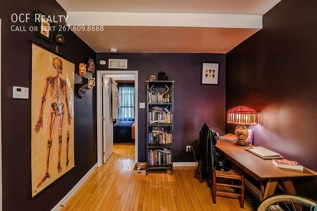 Building Photo - 620 S 3rd St