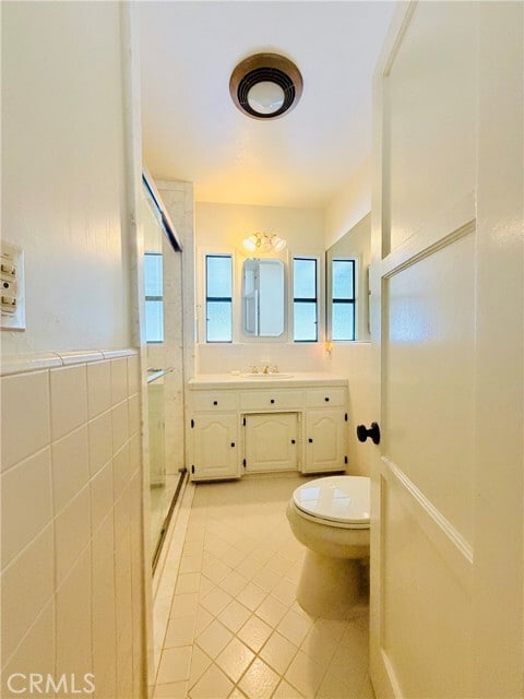 Building Photo - 17531 Lemay Pl