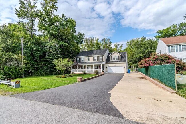Primary Photo - 11450 Acton Ln