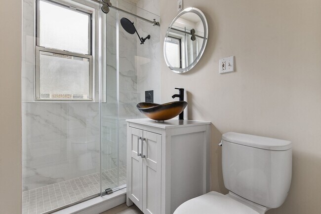 Building Photo - 74 Fenway