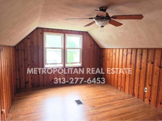 Building Photo - 1713 Gilman St
