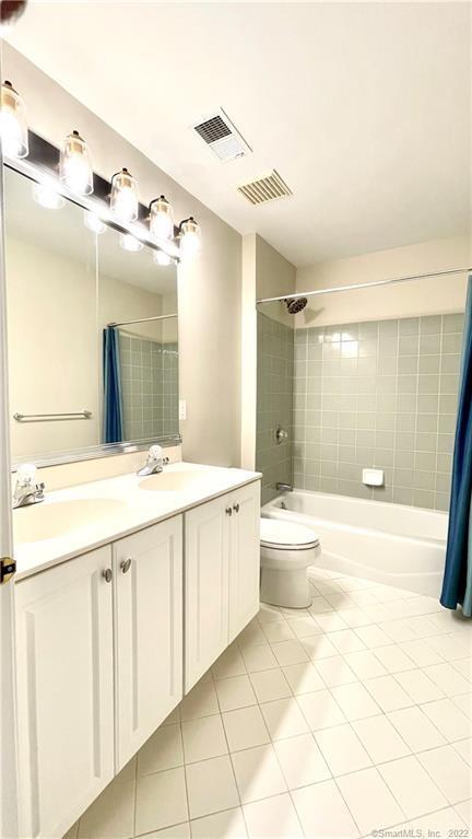 Building Photo - 34 Auburn Knoll