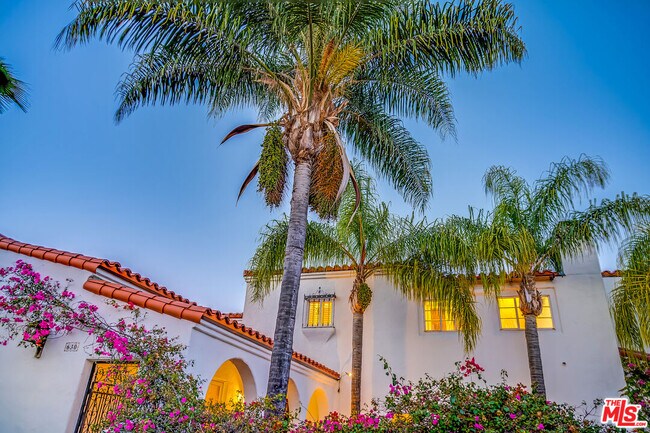Building Photo - 630 Alta Dr