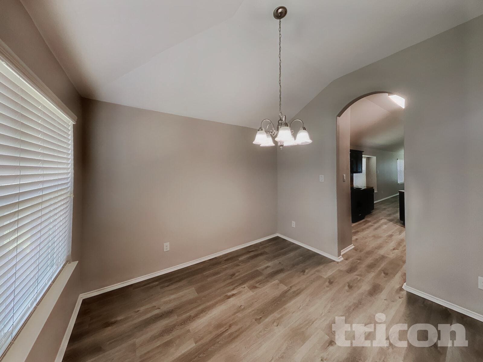 Building Photo - 15018 Mause Creek Dr