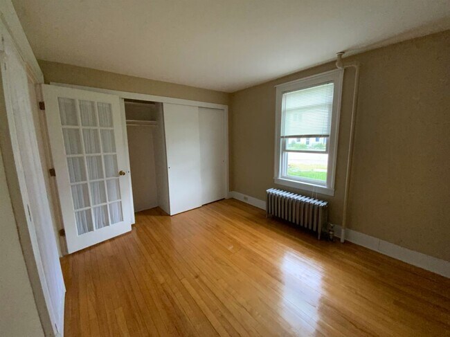 Building Photo - 161A Nashua, a