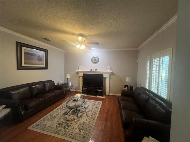 Building Photo - 2309 Dyers Oak Dr