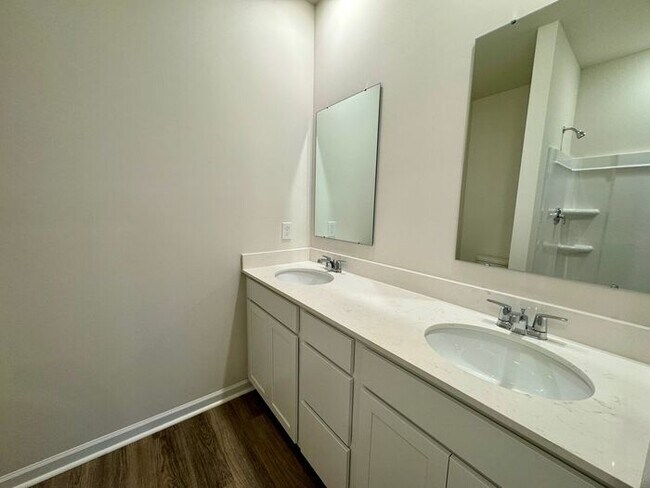 Building Photo - New Construction Home in Limestone County in resort community