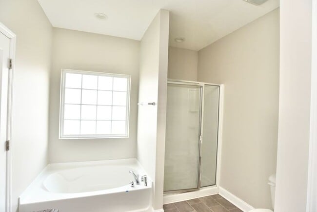 Building Photo - 128 Brasher Dr