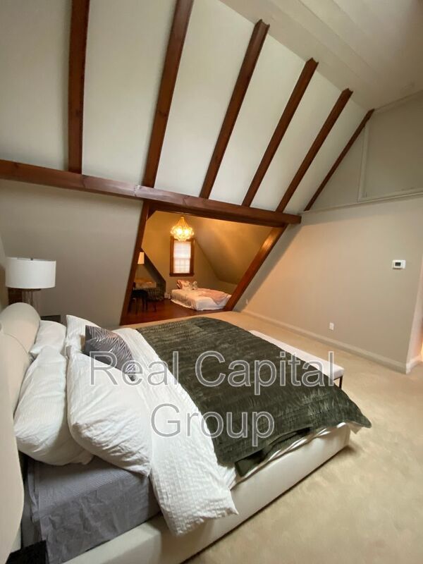 Building Photo - 54 Washington Hwy