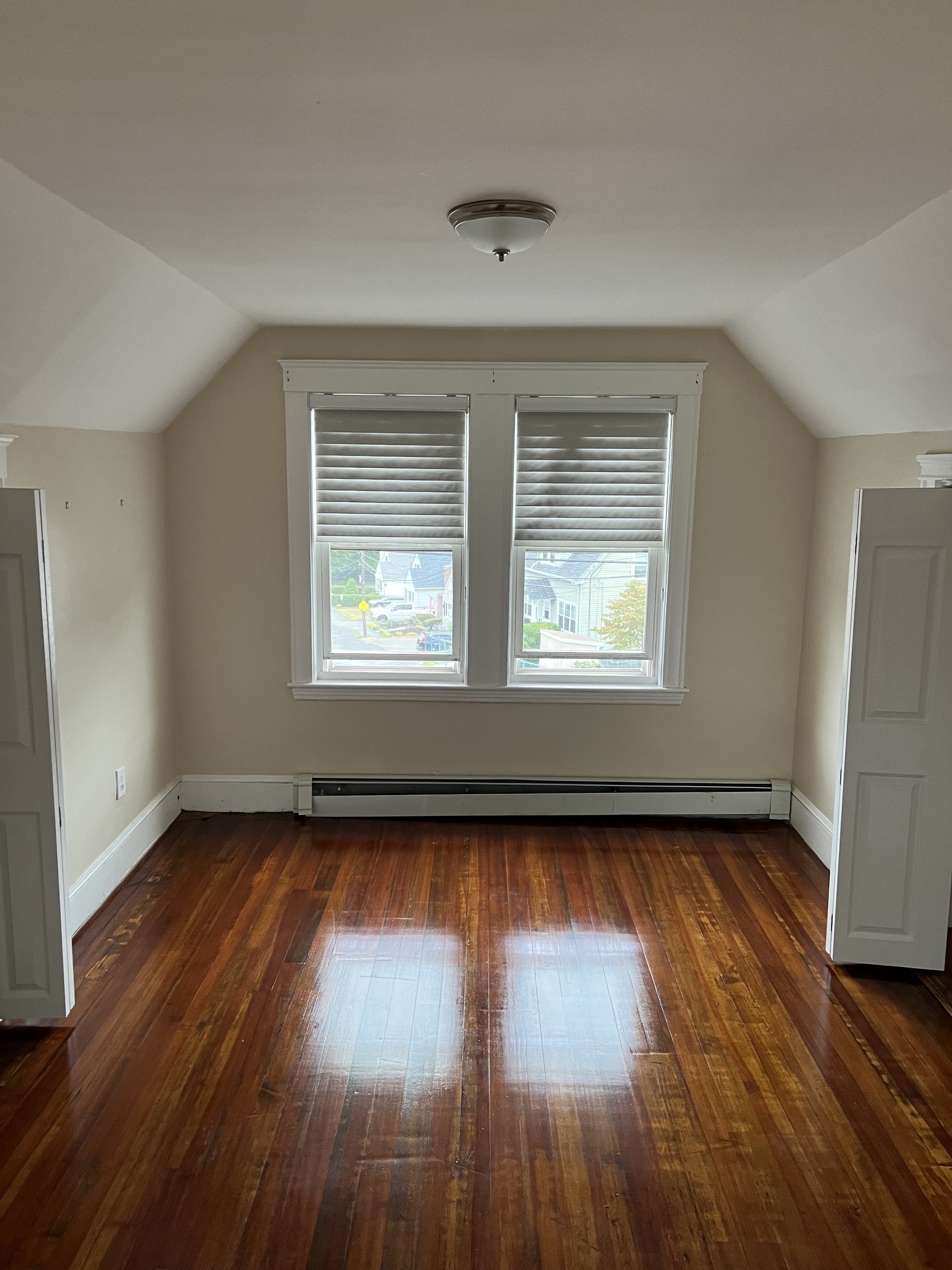 Building Photo - 55 Navarre St