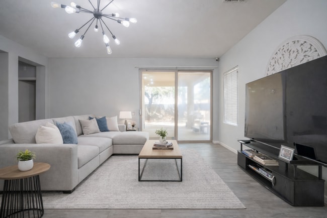 Building Photo - 9377 W Milkweed Loop