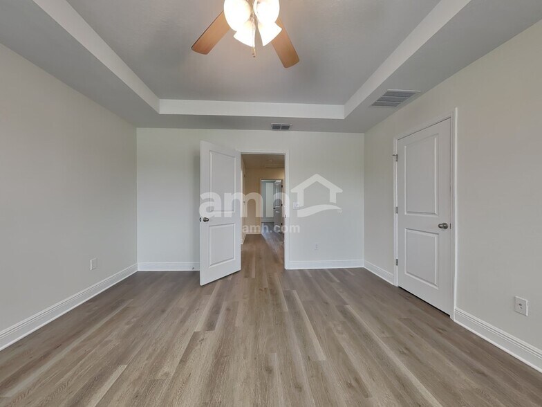 Building Photo - 1264 Heavenly Dr