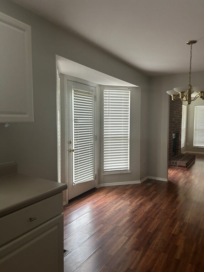 Building Photo - 1493 Schwarz Meadow Dr