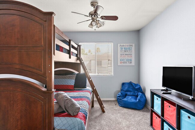 Building Photo - 4301 N 21st St