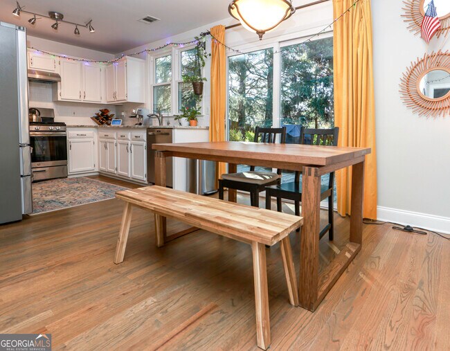 Building Photo - 9900 Barston Ct