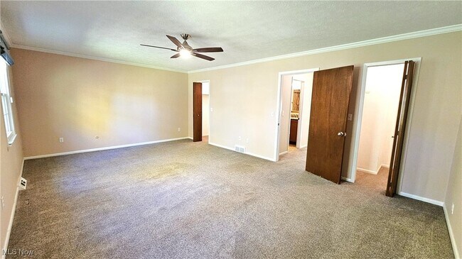 Building Photo - 1771 Rolling Hills Dr