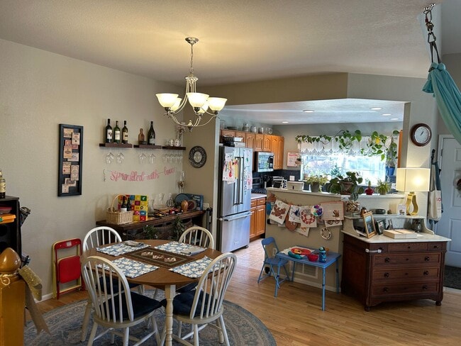 Building Photo - Rare 4BR End-Unit in Northpark with Finished Basement and 2-Car Garage