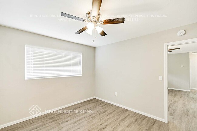 Building Photo - 415 Cheyenne Dr