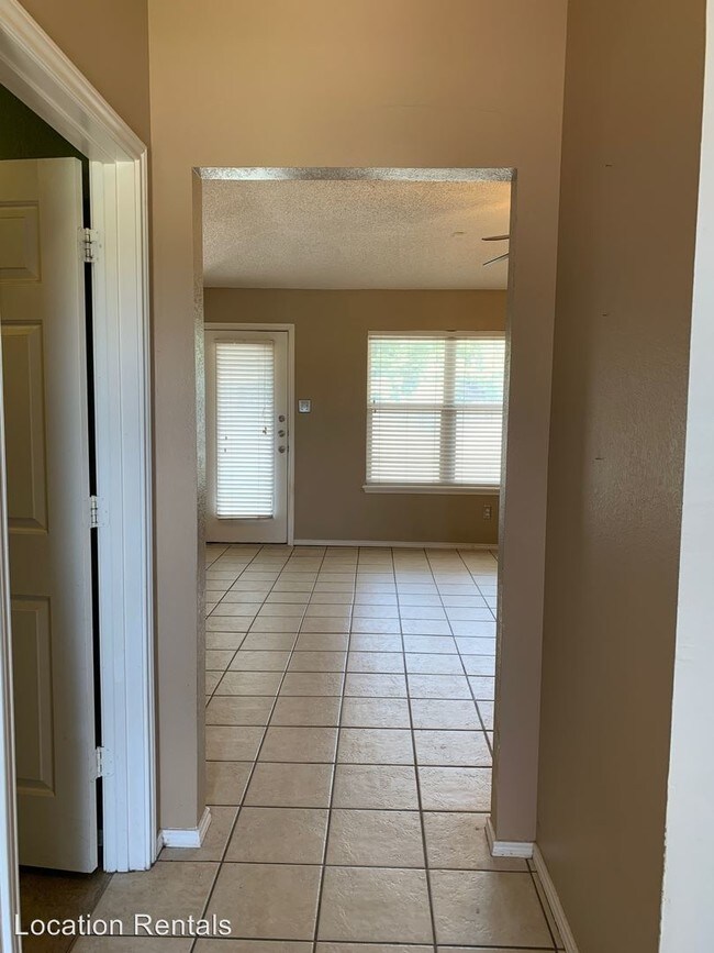 Building Photo - 3 br, 2 bath House - 6216 15th Street